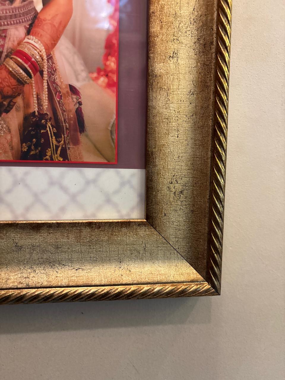 Regal Gold Twist Frame (Incl Photo Print)